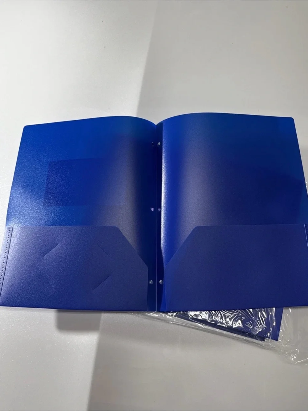 School Supplies For Teachers, Pack Of 24 / 2-pocket Folder With Prongs Blue